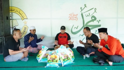Komunitas Gesma 89 Rutin Bagikan Sembako