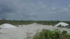 Wisata Ghaib Padang 12 Ketapang Kalbar, Konon Dihuni Orang Suci