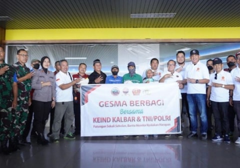 KEIND, Polres, kodim 1207/BS dan Gesma 89 Bagikan Sembako di Kubu Raya