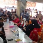 Puan Maharani Sarapan Mie Ayam dan Lontong Sayur d Jalan Hijas Pontianak