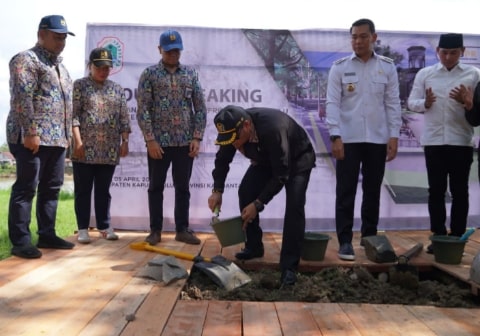 Lasarus Pastikan Waterfront Putussibau Tahun Depan Sudah Bisa Digunakan