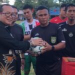 Wabup Sujiwo Resmi Buka Turnamen Banteng Cup di Rasau Jaya