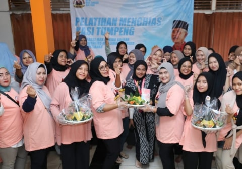 Mak Ganjar Perkuat Peran Perempuan Untuk Berwirausaha