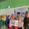 Sujiwo Beri Bantuan TK ABA Muhammadiyah se-Kubu Raya