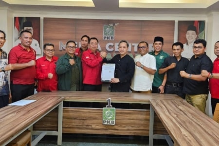 Daftar ke PKB untuk Pilgub Kalbar 2024, Lasarus Akui Punya Kedekatan Khusus