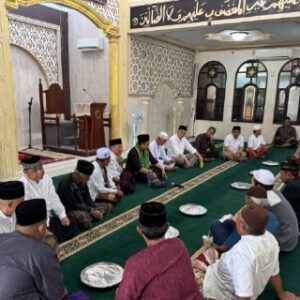Sujiwo Donasi ke Masjid Darusysyakirin Sungai Raya Dalam