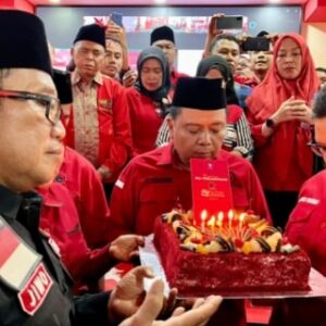 PDI Perjuangan HUT ke-52, Lasarus: Pencabutan TAP MPRS Nomor 33 Hadiah Terindah PDI Perjuangan HUT ke-52, Lasarus: Pencabutan TAP MPRS Nomor 33 Hadiah Terindah