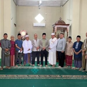 Bantu Penyelesaian Pembangunan, Sujiwo Sumbang Rp 100 Juta Untuk Masjid Awwaluddin