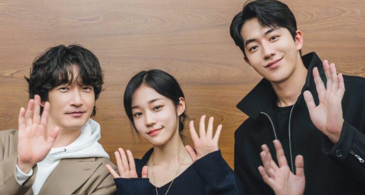 Drama Korea terbaru Netflix 2026 menghadirkan berbagai genre menarik mulai dari romantis, thriller, aksi hingga fantasi. Simak daftar K-Drama terbaru yang wajib masuk watchlist Anda tahun ini.