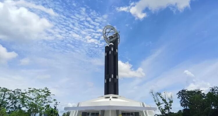 10 Tempat Wisata di Pontianak yang Wajib Dikunjungi, Ada Tugu Khatulistiwa