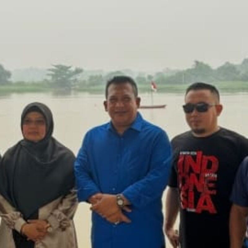 HISADA Bersama Sahabat Hismunanda Lepas Lomba Gayuh Sampan di Arang Limbung