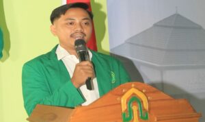 Sahroni Pilkada secara langsung adalah bentuk nyata dari demokrasi partisipatif. Ketika rakyat tidak lagi dilibatkan secara langsung, maka hak politik mereka telah direduksi