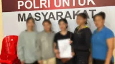 2 Wanita Ribut Rebutan  satu Pria di Jalan Setia Budi Pontianak , Berujung Damai