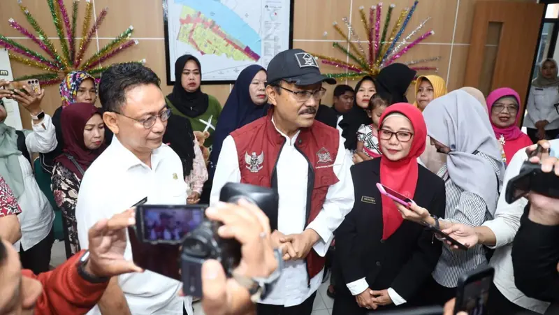 Puskesos Pontianak Keren: Jagoan Data Sosial yang Bikin Menteri Gus Ipul Kagum! Puskesos Pontianak Keren: Jagoan Data Sosial yang Bikin Menteri Gus Ipul Kagum!